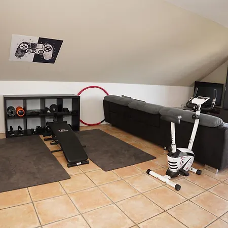 Panoramablick, Ruhiger Lage, 20 Min Nach Koeln 公寓 *