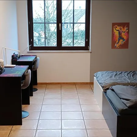 شقة Panoramablick, Ruhiger Lage, 20 Min Nach Koeln أوفيرات